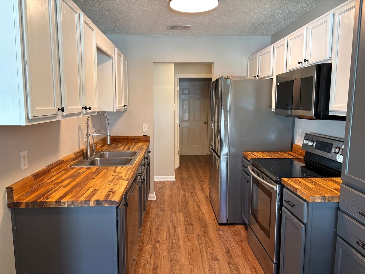 116 Wax Myrtle Ct - Photo 7 of 20