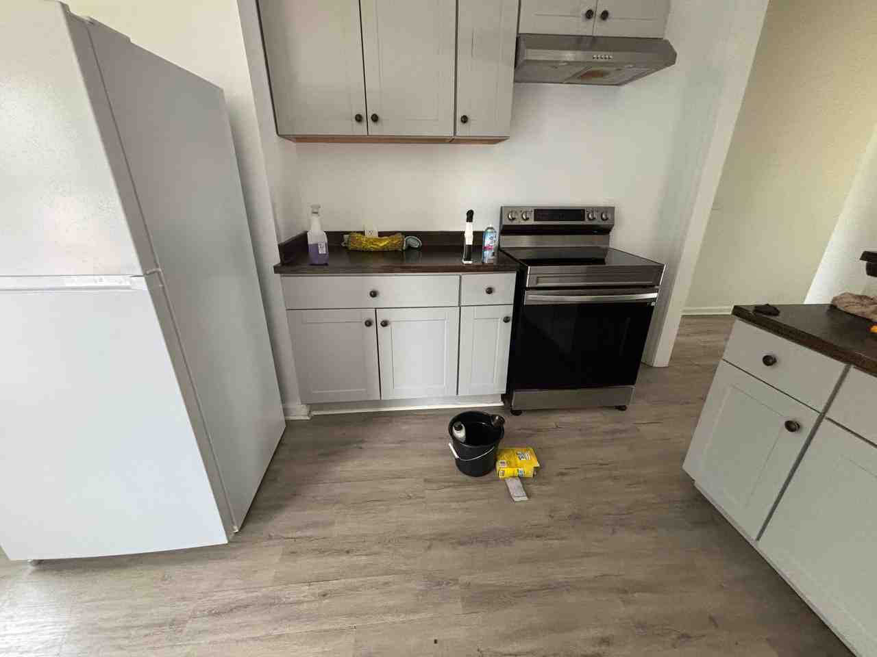 207 S Porter St - Photo 7 of 11