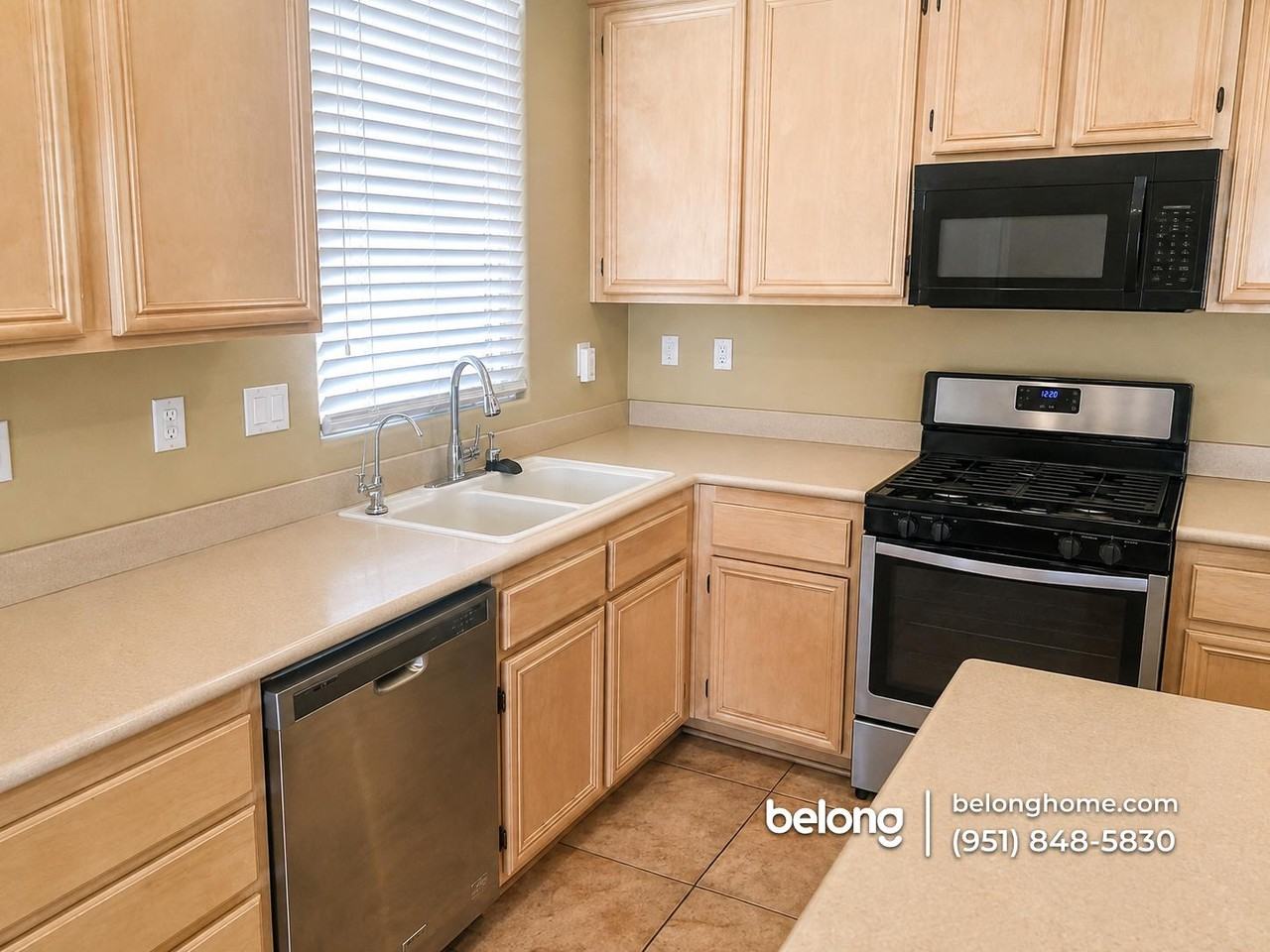 13718 Bluegrass Pl - Photo 2 of 14