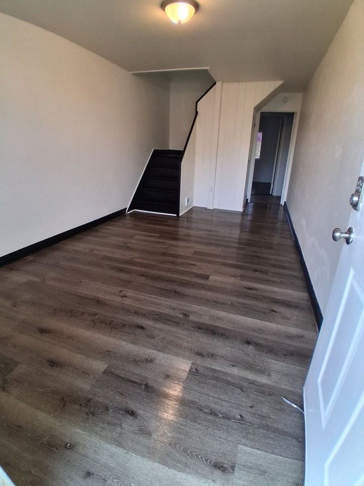 708 708 E Green Street  - 708 E Green Street - Photo 2 of 12