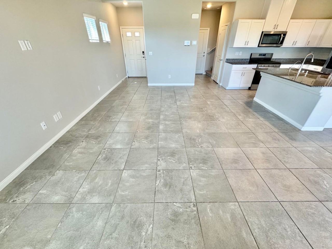 7020 Colonial Ranch St - Photo 3 of 37