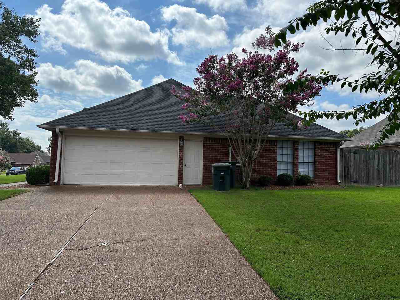 8218 Clinton Way Cv - Photo 4 of 11