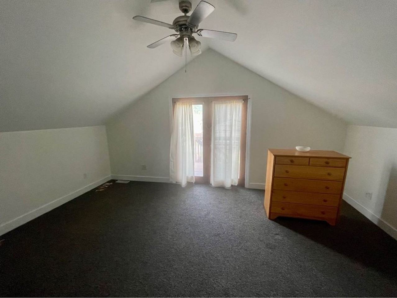 654 22nd St N - Photo 7 of 27