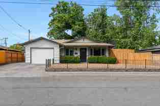 8131 Se 68th Ave - Photo 1 of 1