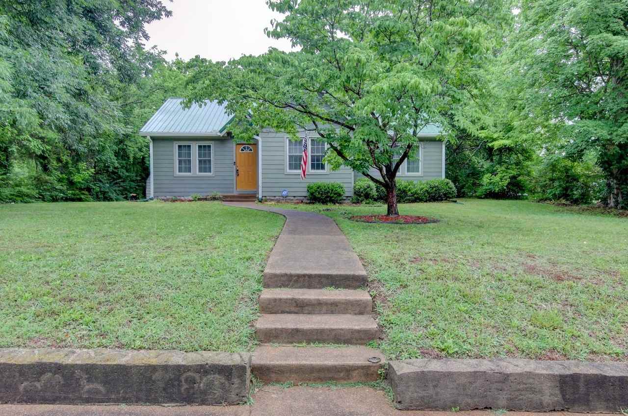1115 Woodard St - Photo 6 of 50