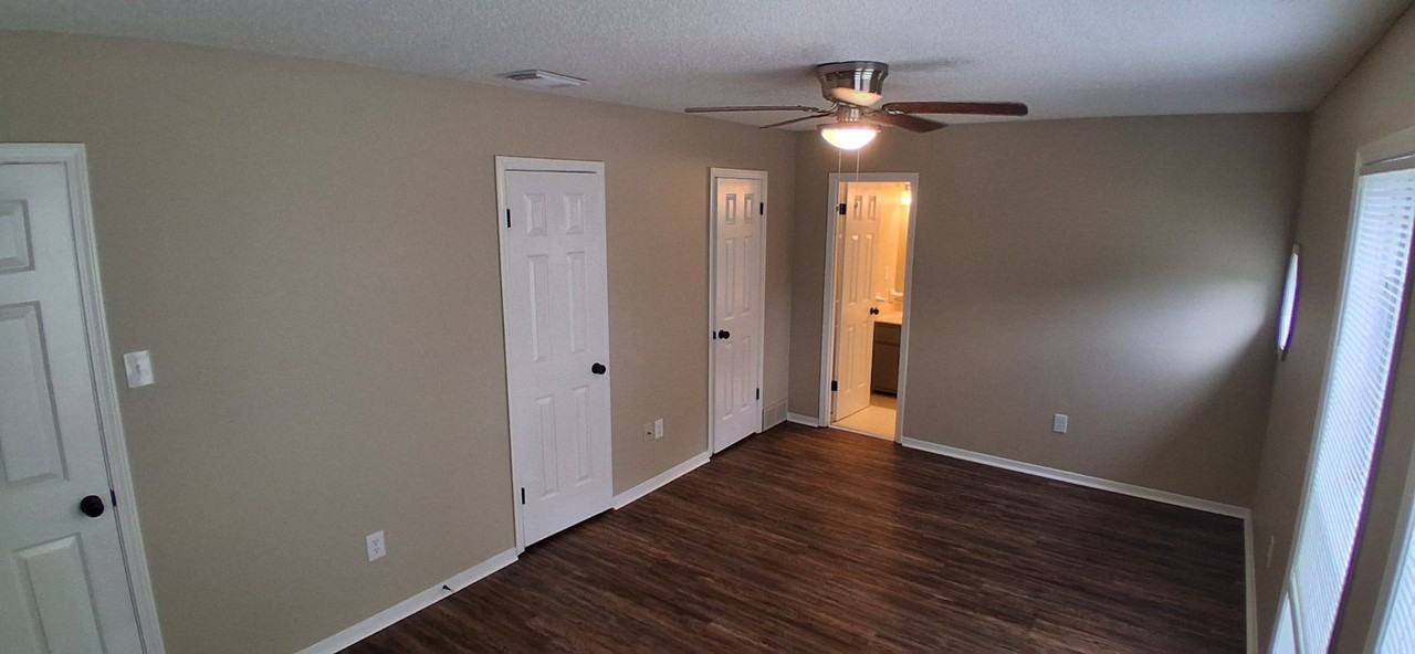 6975 Wesley Ct - Photo 7 of 11