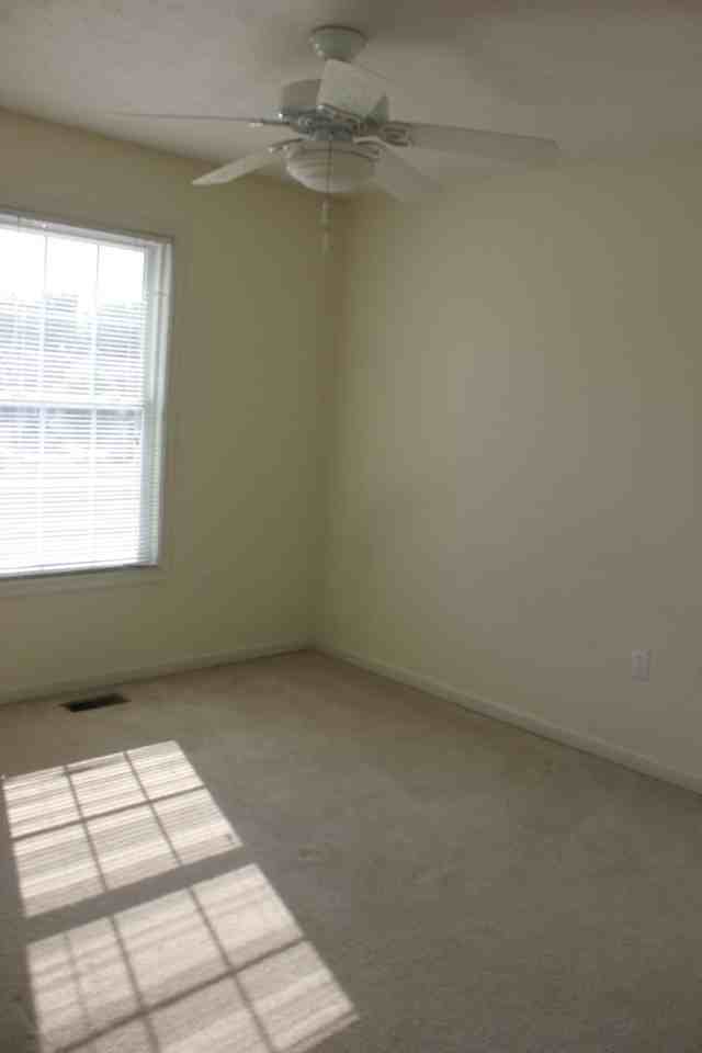 1410 Verdant Spring Ln - Photo 7 of 7