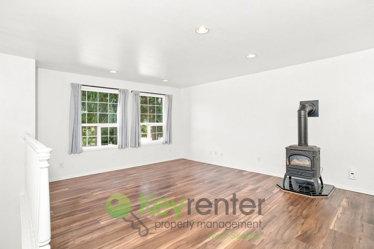 6351 23rd Ave Sw - Photo 6 of 27