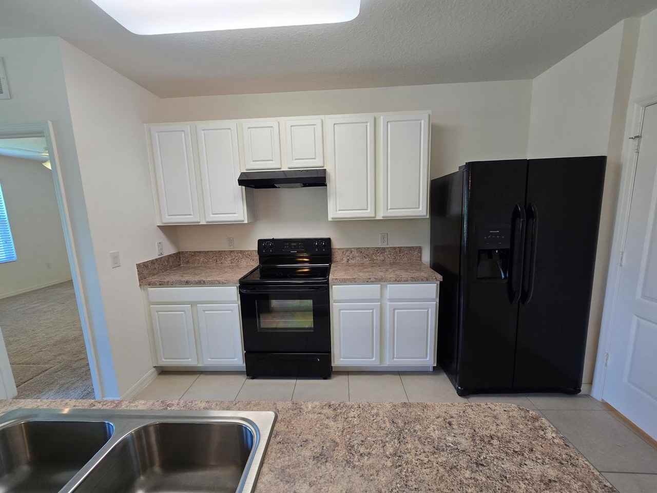 121 Fishermans Cove Dr - Photo 6 of 30