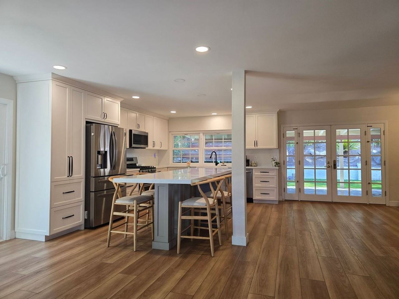 344 Dewane Dr - Photo 3 of 45