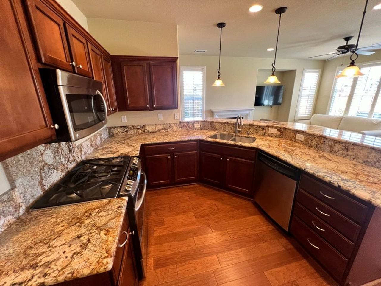 1180 Del Webb Pkwy W - Photo 6 of 18