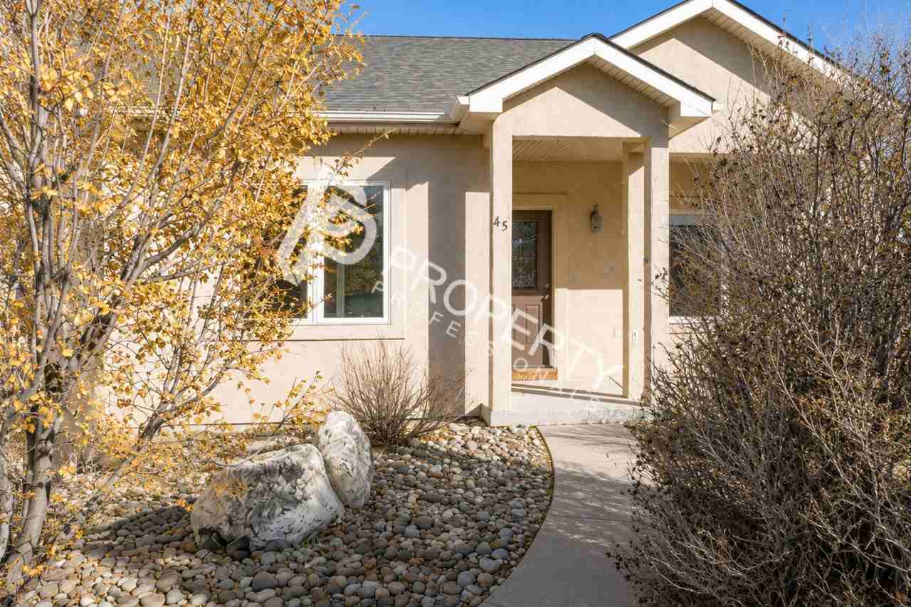 45 Hawthorne Way - Photo 2 of 20