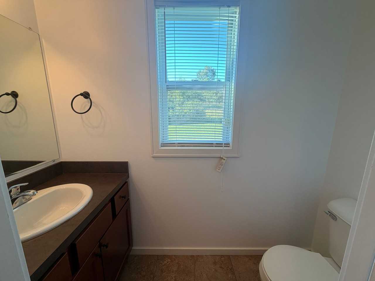 2962 Windy Wood St Se - Photo 7 of 38