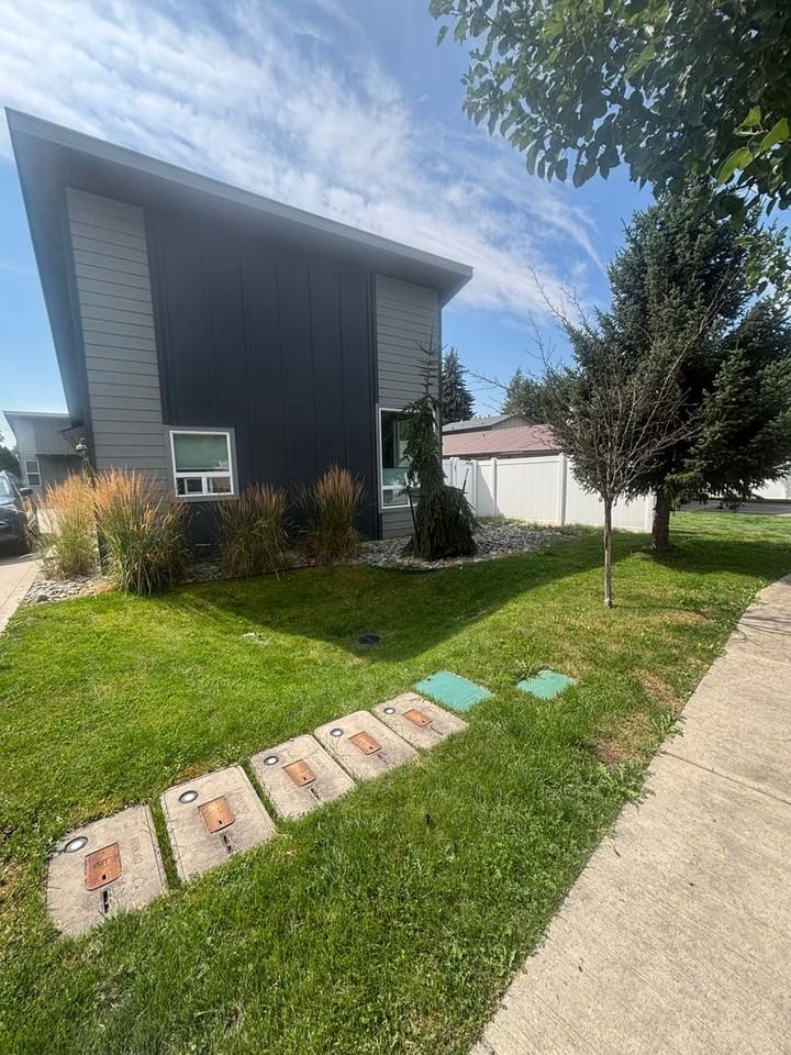 1721 N Ammon Pl - Photo 4 of 20