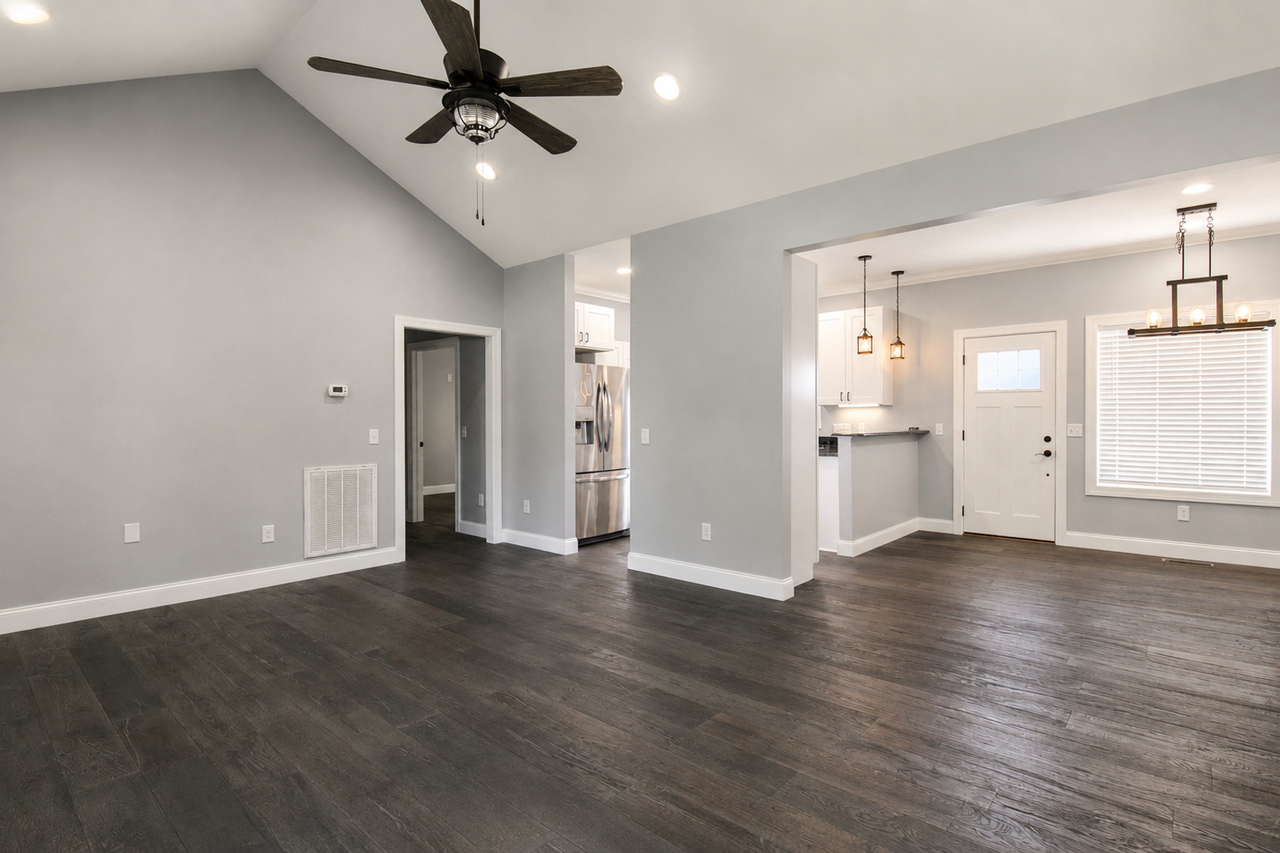 317 Charles Golden Rd - Photo 5 of 30