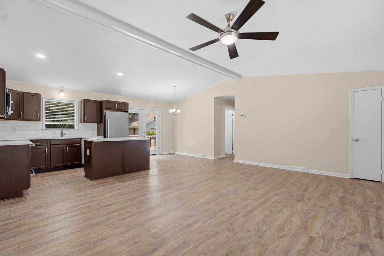 118 Hope Ln - Photo 6 of 36