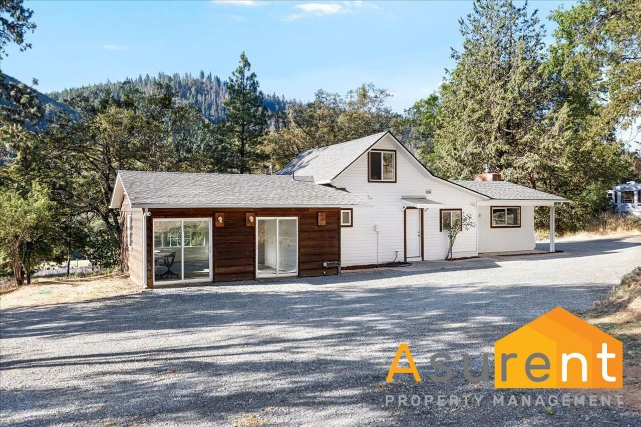 3838 Highway 238 - Photo 2 of 19