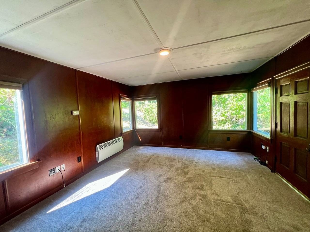 531 77th Way Ne - Photo 6 of 20