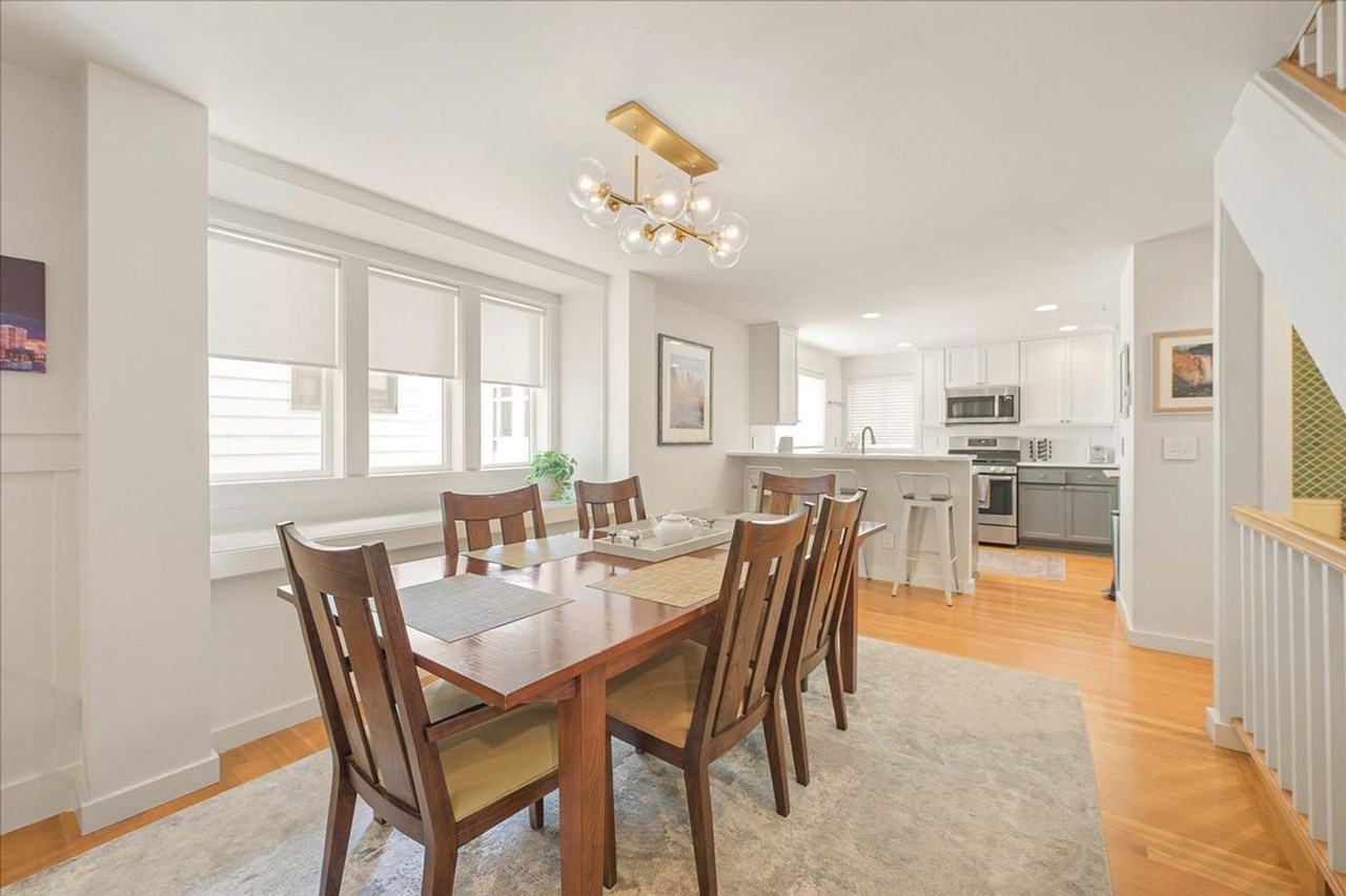 4311AS Linden Ave N - Photo 6 of 30