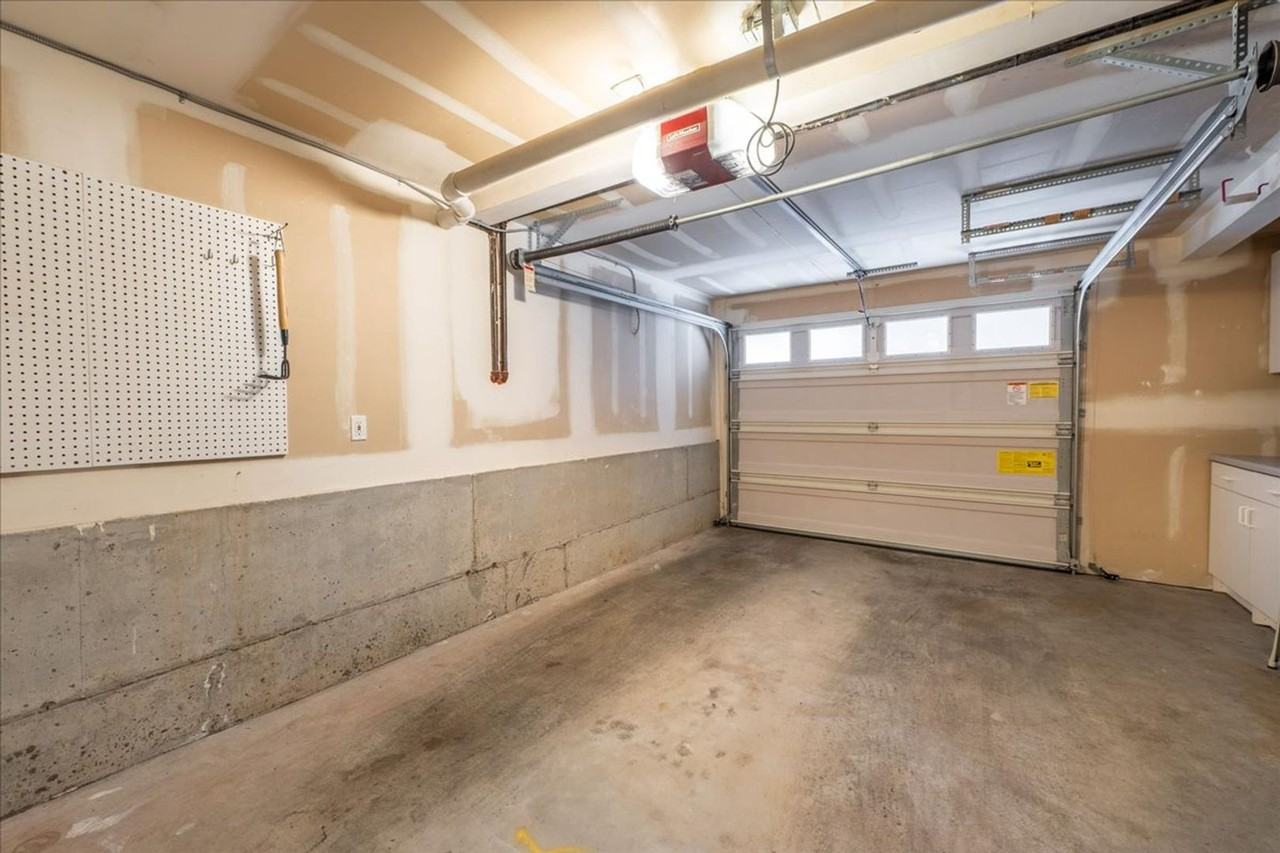 4311A Linden Ave N #A - Photo 5 of 30
