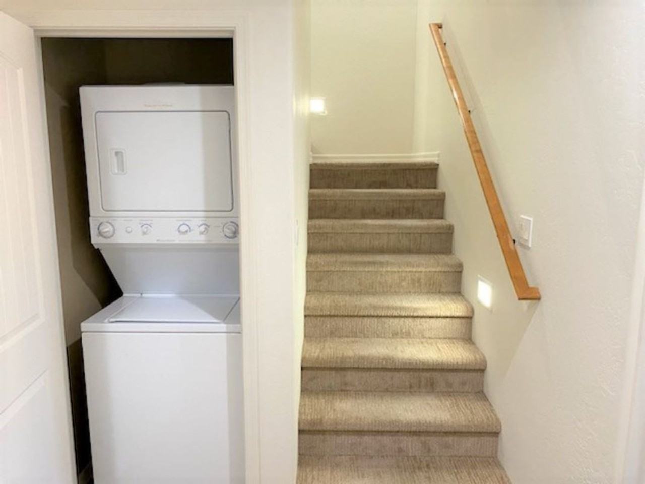 3385 Calle Del Sol - Photo 7 of 20