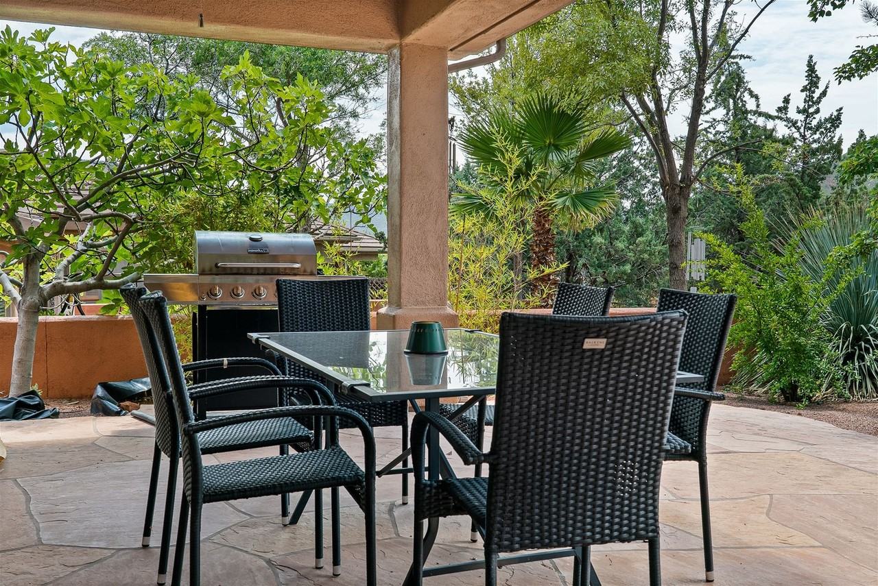 90 E Bighorn Ct - Photo 2 of 20