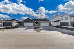 2705-200 Zulu St - Photo 1 of 1