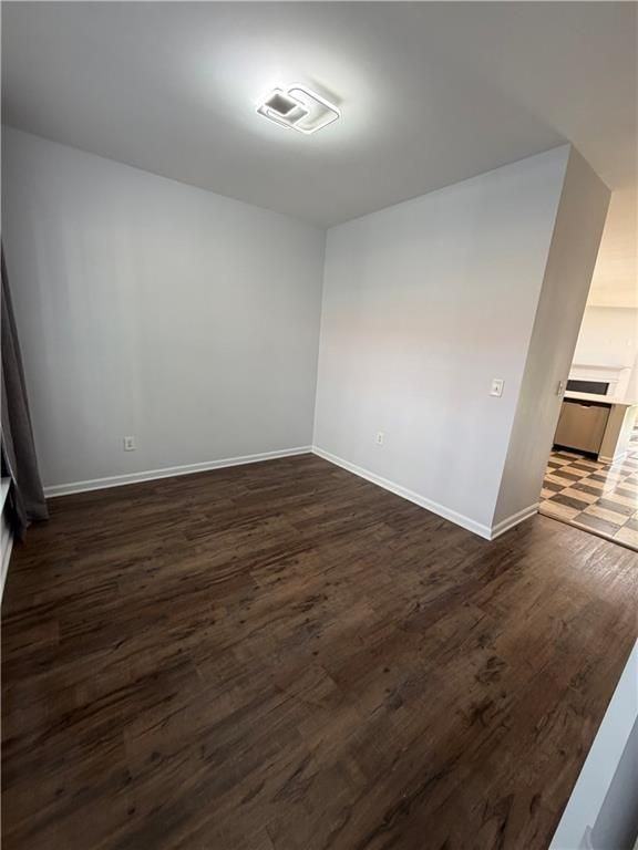 3381 Hidden Cove Cir - Photo 5 of 9