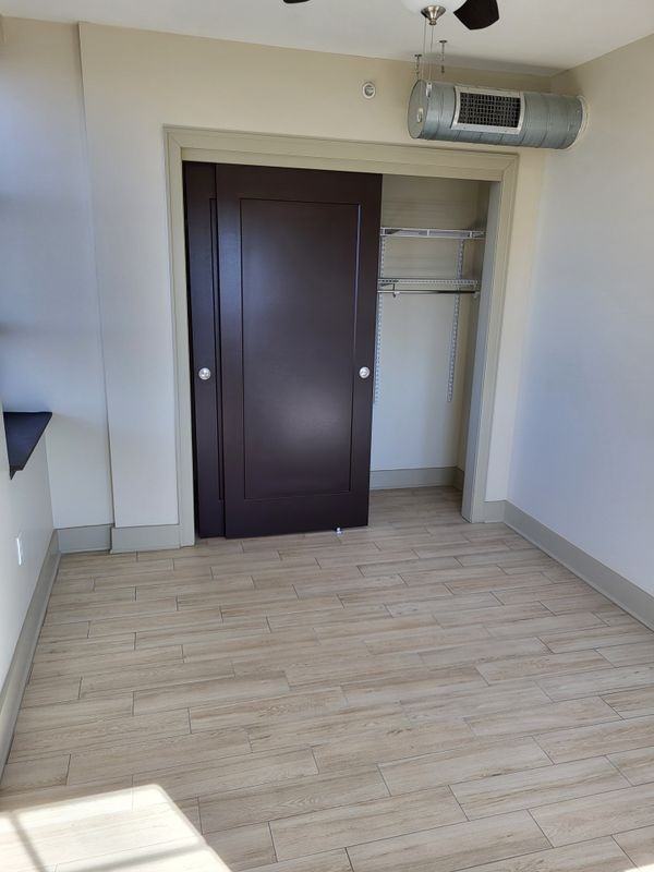 603 W Main St - Photo 6 of 25