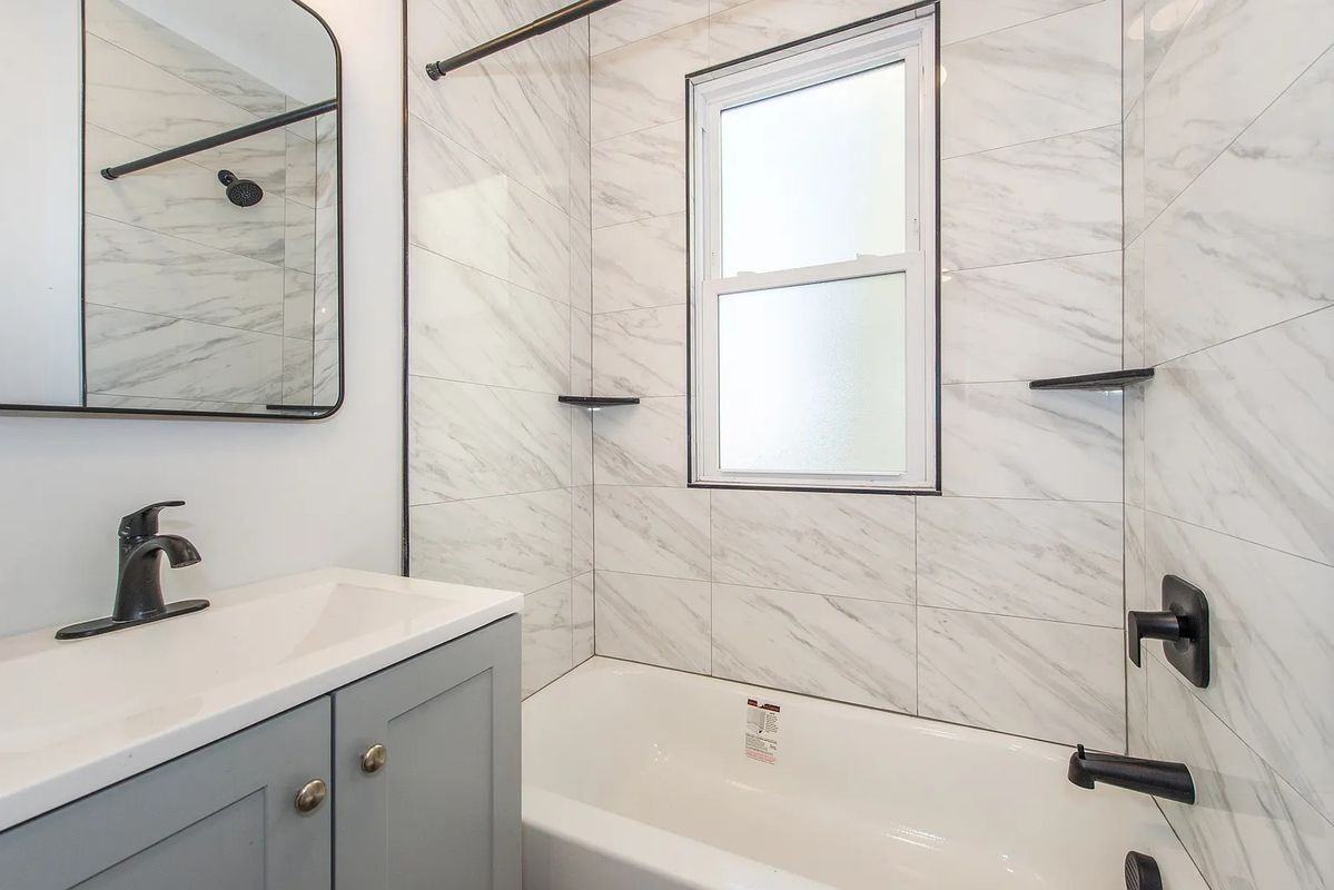105 Coolidge St - Photo 3 of 10