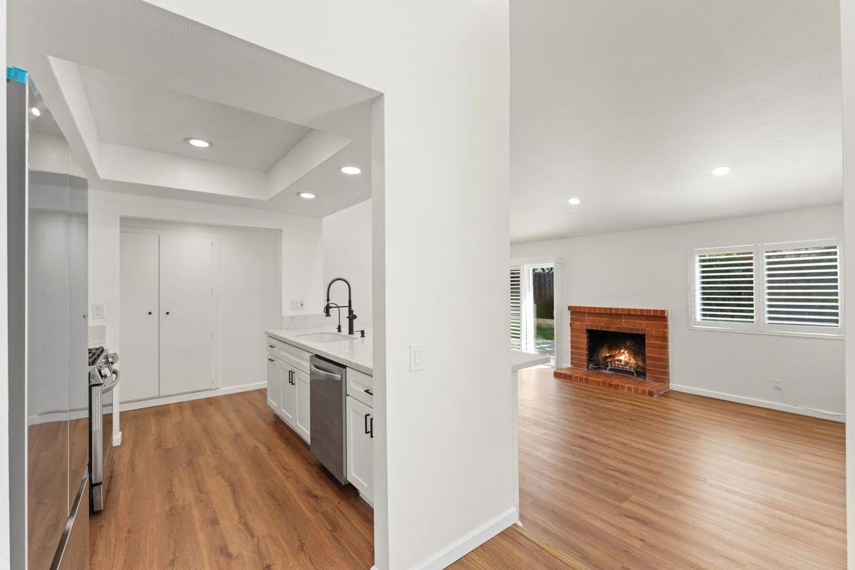 868 Duvall Ave - Photo 7 of 21