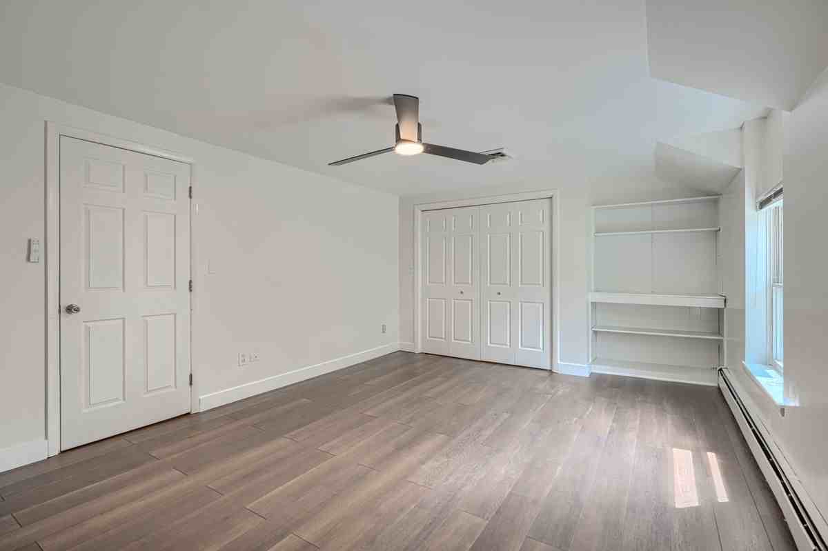 1703 Roland Ave - Photo 4 of 30