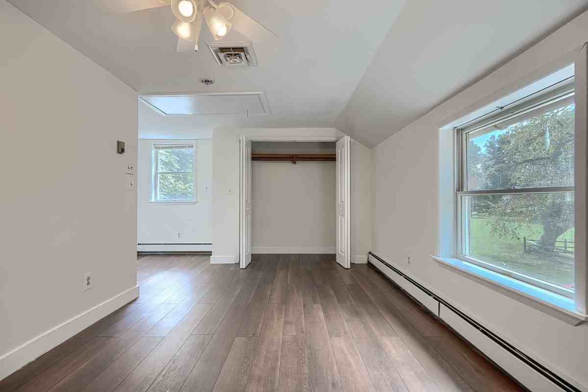 1703 Roland Ave - Photo 6 of 30