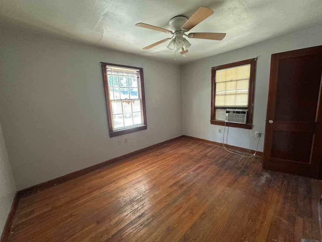 3340 Wyoming St - Photo 6 of 9