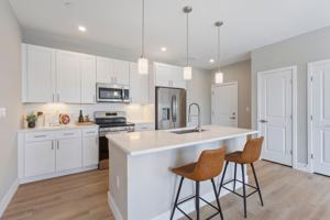 featured image of 298 Main St #3G