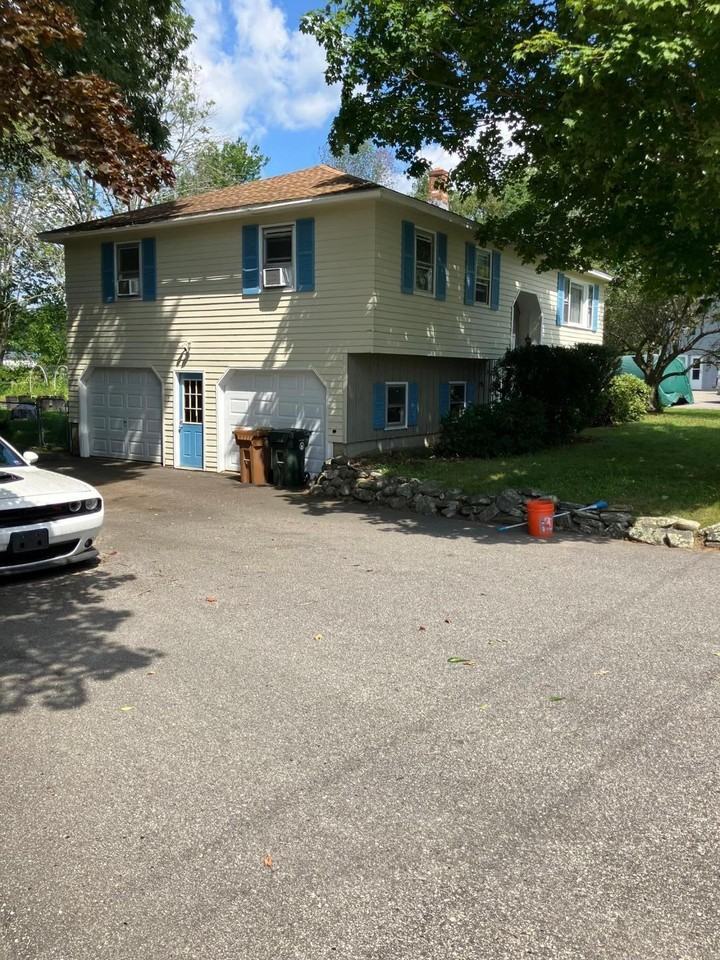 19 Wendy Way - Photo 2 of 16