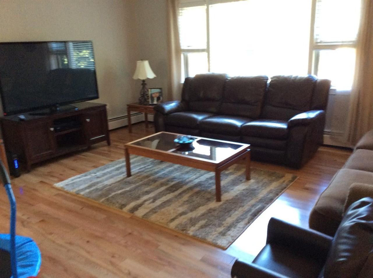 19 Wendy Way - Photo 7 of 16