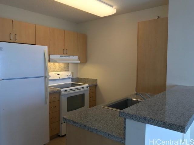 1315 Kalakaua Ave #1410 - Photo 4 of 16