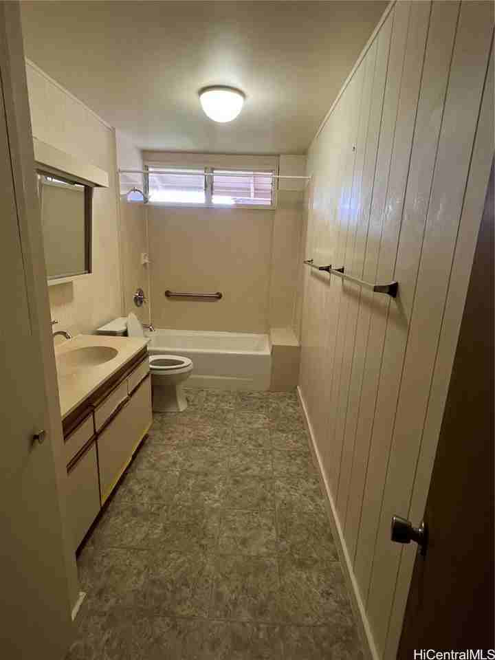 98-1305 Akaaka St - Photo 4 of 23