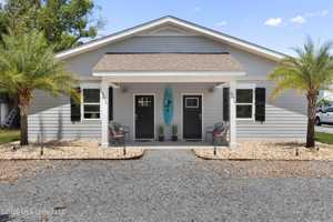 featured image of 421 Carroll Ave