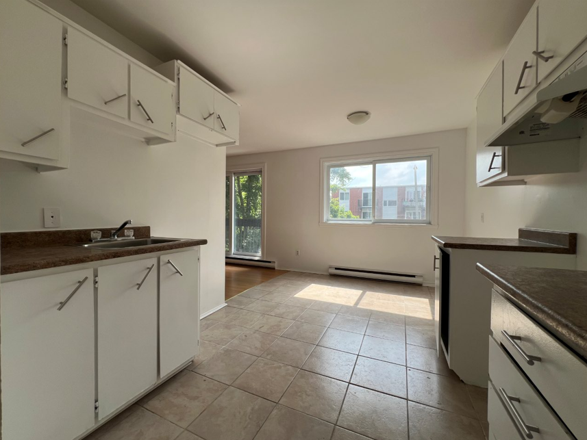 541 Paul - Photo 3 of 24