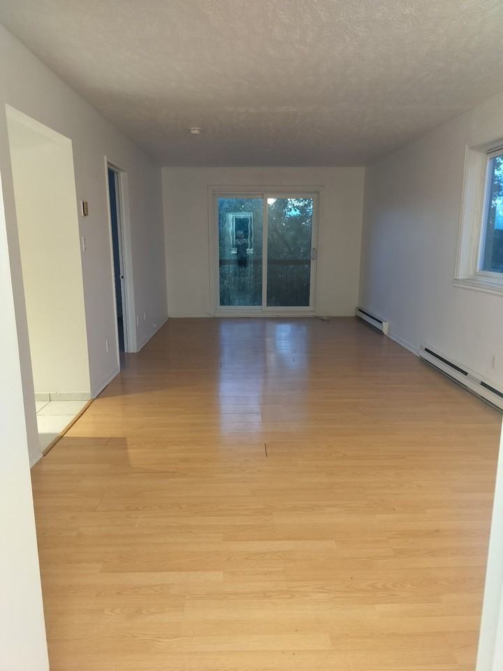 550 Desmarchais - Photo 2 of 2