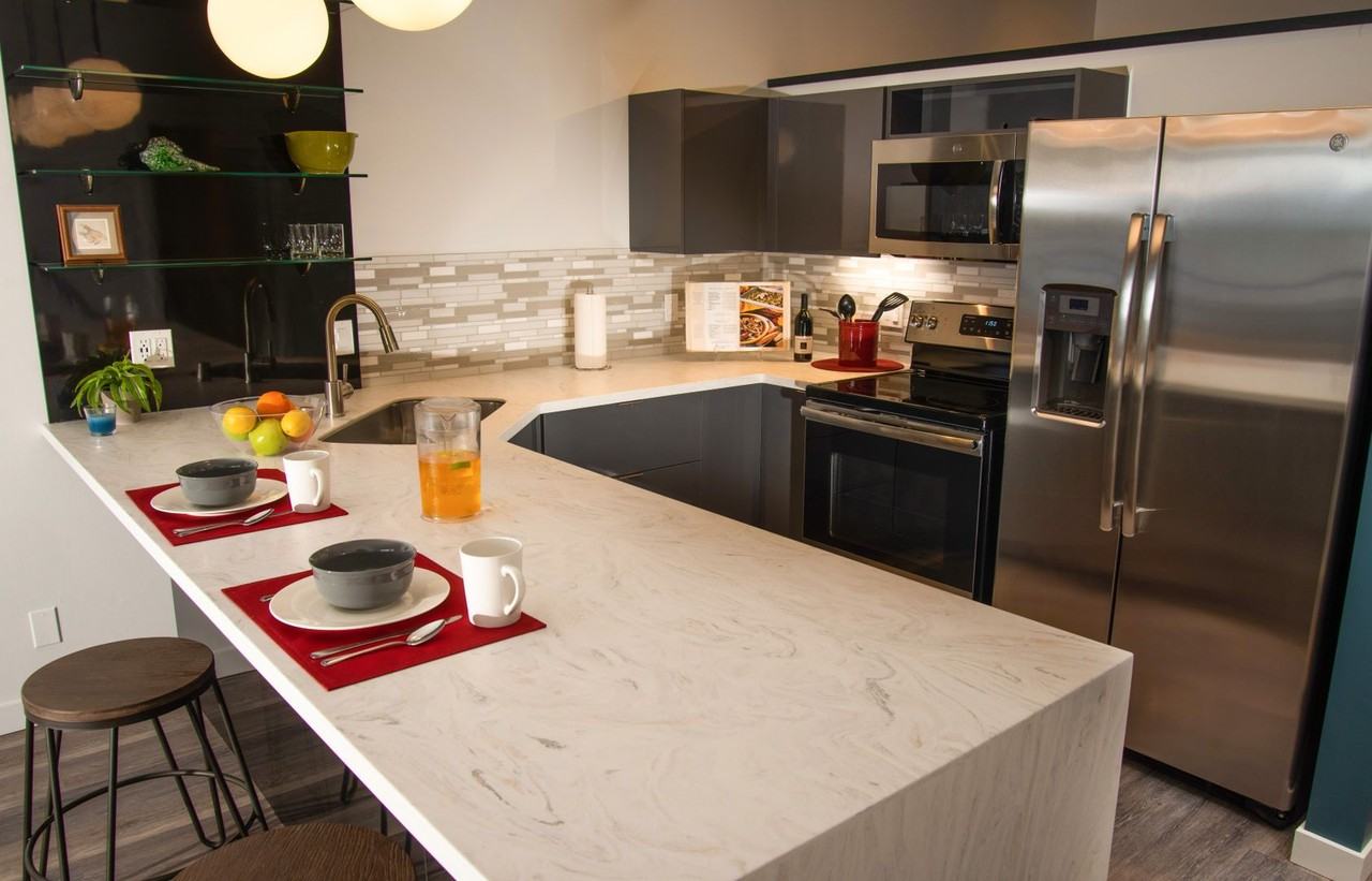 Riverfalls Tower Apartments - Photo 5 of 32