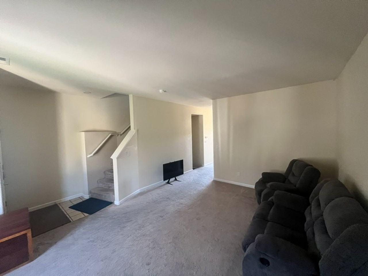 4659 Reno Rental Finders - 4659 Kathleen Denise Ln., Reno, NV 89503 - Photo 2 of 12