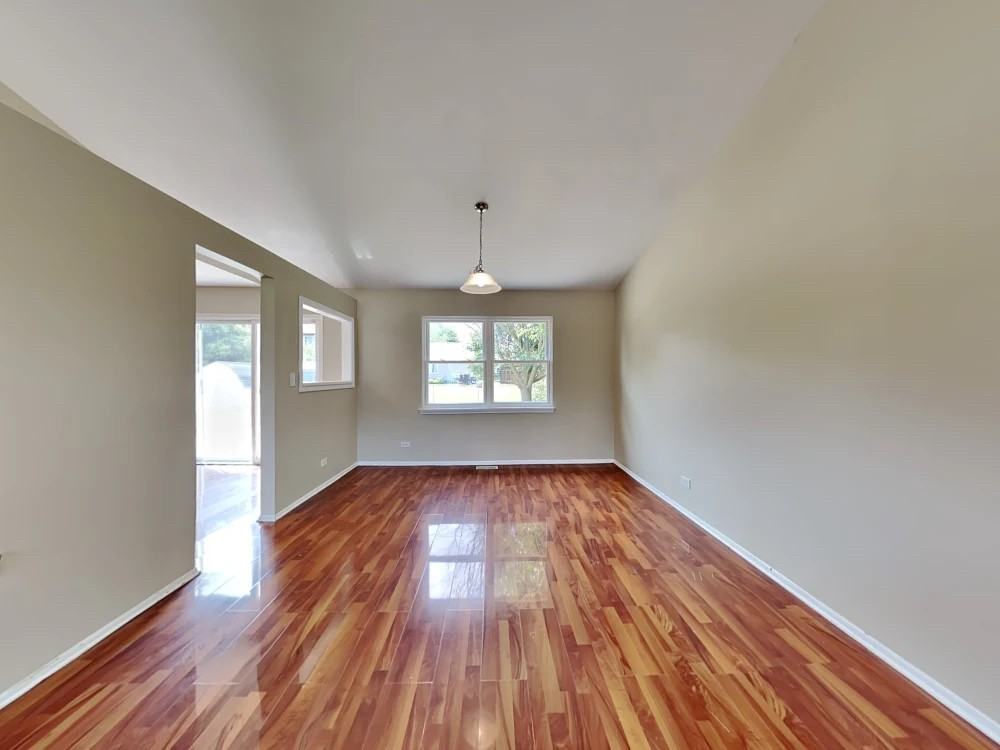 128 Longford Dr - Photo 6 of 16