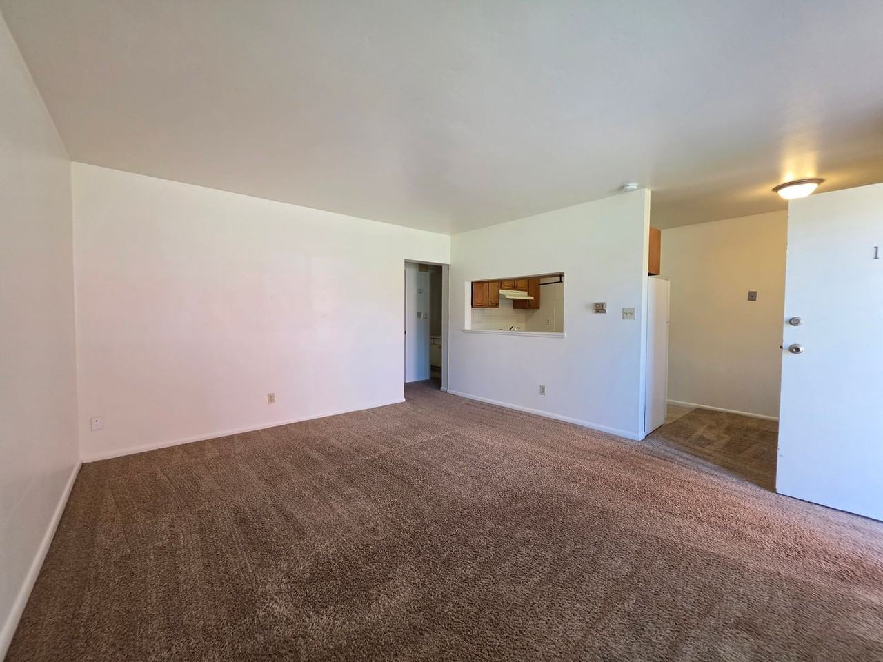 2845 Broadway Street - Photo 5 of 21