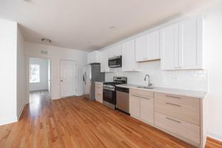 3107 N Harding Ave #2N - Photo 1 of 1