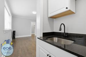 featured image of 6912 N Ashland Blvd #402