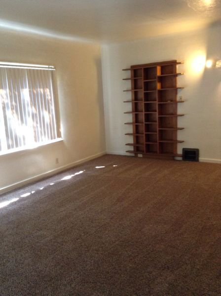 1449 Hobart St #1449 - Photo 2 of 9