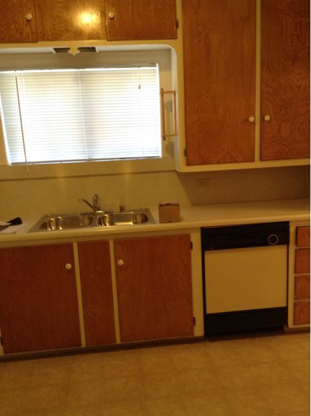 1449 Hobart St #1449 - Photo 3 of 9